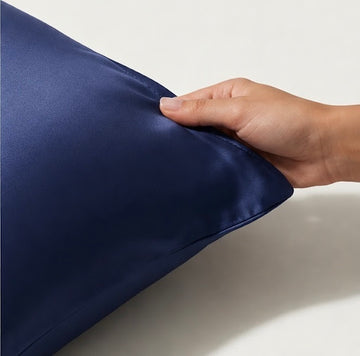 Housse de coussin en satin — Lot de 2